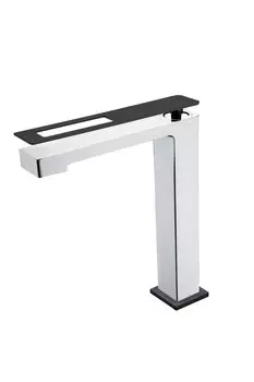 Смеситель для раковины BOHEME