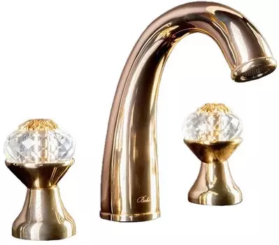 Смеситель для раковины BOHEME