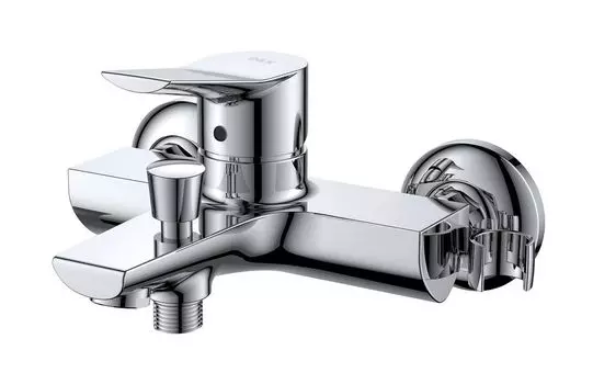 Смеситель для ванны и душа D&K