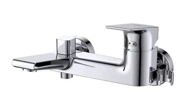 Смеситель для ванны и душа D&K