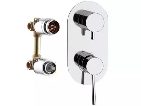 Смеситель для ванны и душа REMER