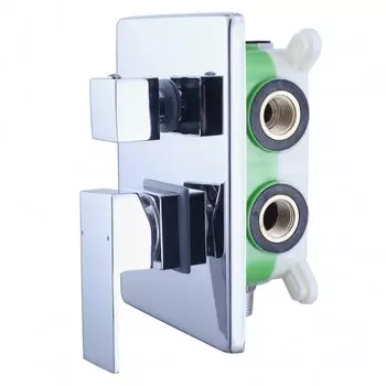 Смеситель для ванны и душа SWEDBE