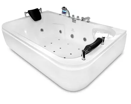 Ванна акриловая GEMY