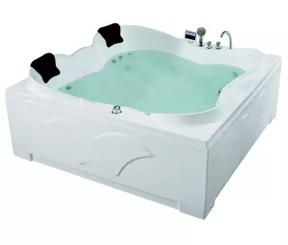 Ванна акриловая GEMY