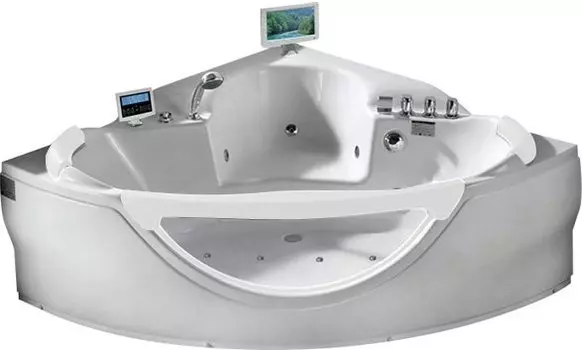 Акриловая ванна GEMY