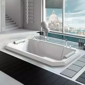 Акриловая ванна RADOMIR Фонтенбло с возможностью установки гидромассажа