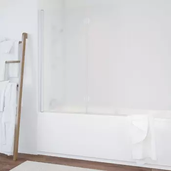 Шторка на ванну Vegas Glass E2V 120 01 10 L профиль белый, стекло сатин