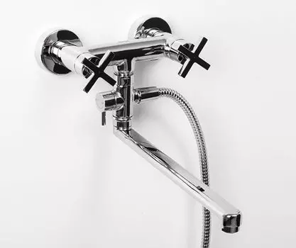 Смеситель WasserKRAFT Weser 7802L для ванны с длинным изливом