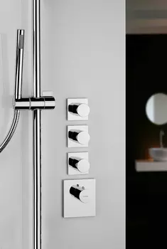 Термостат Bossini OKI 3 Outlets LP Z031205 для ванны с душем, хром