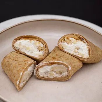 Блин с творогом и бананом Mozzarella bar 160 гр