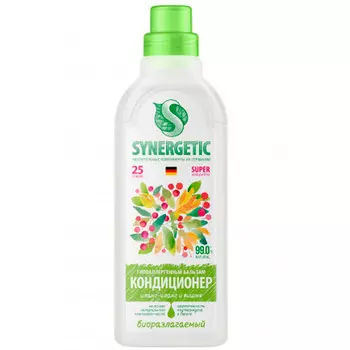 Кондиционер Synergetic для белья Иланг-Иланг и Вишня биоразлагаемый 0,75 литра