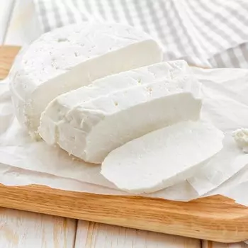 Сыр Адыгейский 45% (Ферма ИП Ханукаем Ш.Б.) 0,2-0,4 кг