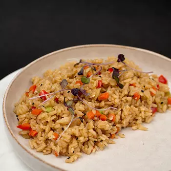 Японский рис с овощами Mozzarella bar 220 гр