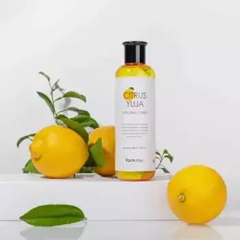 Тонер для лица с экстрактом юдзу FarmStay Citrus Yuja Vitalizing Toner