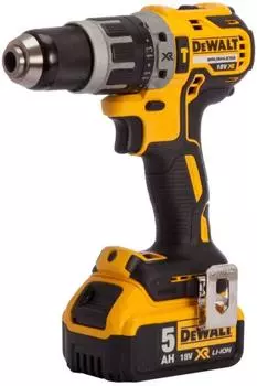 Бесщеточный шуруповерт Dewalt Dcd796p2