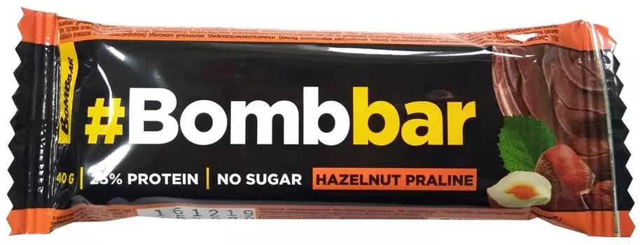 Батончик Bombbar глазированный Фундучное пралине 40г