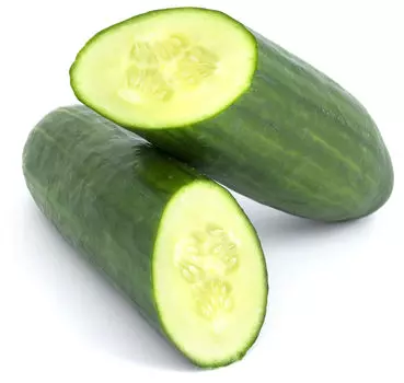 Огурцы гладкие длинноплодные 1шт - Vprok.ru Перекрёсток