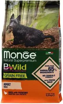 Сухой корм для взрослых собак мелких пород Monge Dog BWild Grain Free Mini беззерновой из утки с картофелем 2.5кг