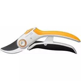 Плоскостной металлический секатор Fiskars Plus PowerLever P751 1057172