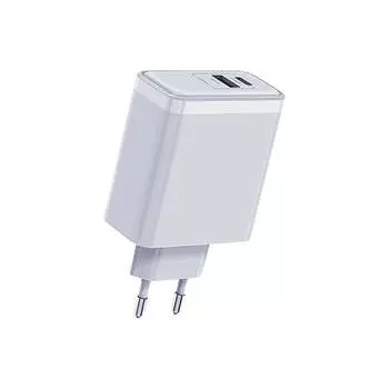 Сетевое зарядное устройство QUMO Energy PD Charger 0075 43017