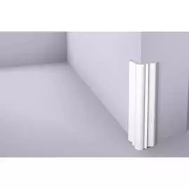 Угол NMC