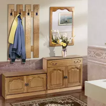 Прихожая Массив дерева