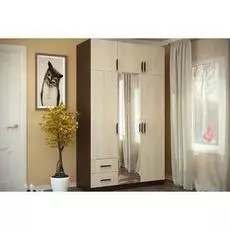 Шкаф трехдверный с ящиками