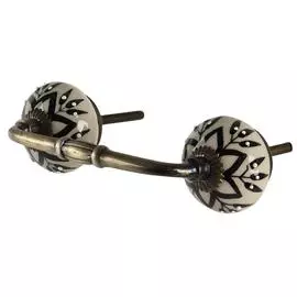 Дверная ручка