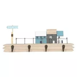 Настенная вешалка