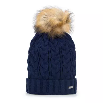 Женская шапка с крупным плетением