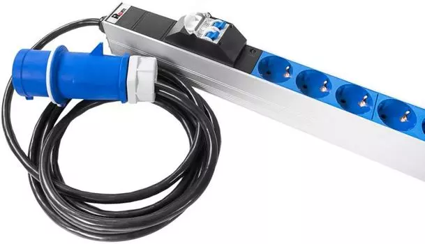 Блок розеток ЦМО R-32-10S-24C13-4C19-A-I-1820-3-2P вертикальный, Rem-32, 1 фаза 32A, 2 авт, инд, 10 S, 24*C13, 4*C19, 1820 мм, вх IEC 309, шнур 3 м