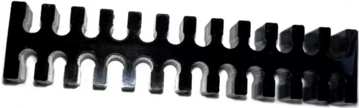 Фиксатор кабеля GELID PL-ATXCM-24P-02 24 канала, черный