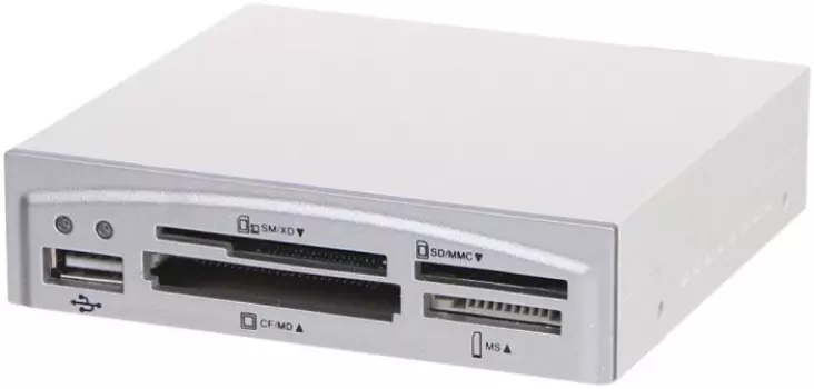 Карт-ридер AeroCool АТ-003 серебряный, пластик CF/SM/MM/SD/MS в 3.5" отсек "56 in 1" + USB 2.0 port,