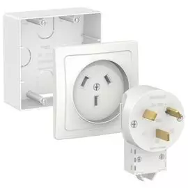 Комплект Schneider Electric BLNSK003231 силовой 32 А, 250 В: розетка, вилка, подъемная коробка бел