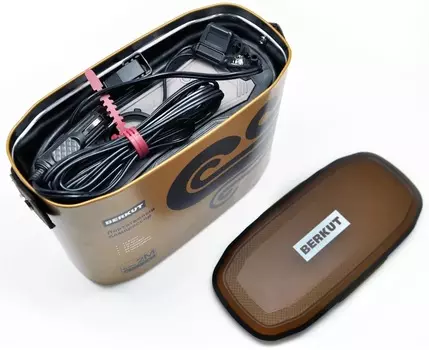 Компрессор автомобильный BERKUT SPEC-2M ББ-00002445 40л/мин шланг 0.6м