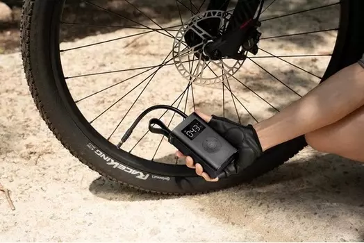 Компрессор автомобильный HOTO HOE0011GL Electric Air Pump, чёрный