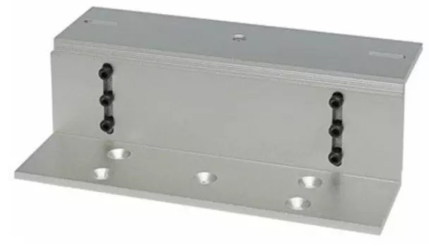 Крепление Smartec ST-BR500Z Z-образное с возможностью регулировки для замка ST-EL500ML