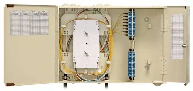 Кросс оптический настенный TopLAN КРН-Top-24ST/UPC 24 ST/UPC адаптера, одномодовый, укомплектованный