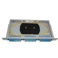 Кросс оптический стоечный Vimcom СКРУ-1U19-A24-SC 1U 19" 24 порта SC, без стола,с сплайс-пластиной (без пигтейлов и проходных адаптеров)