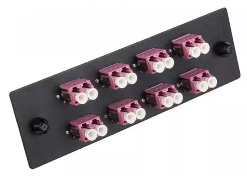 Панель Lanmaster LAN-APM-8x2LC/OM4 адаптерная для кроссов LAN-FOBM с 8 дуплексными адаптерами LC/OM4