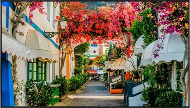 Панель LCD 86’ Vestel XN86B-4F чёрная, 3840x2160, 16:9, 500кд/м, 1200:1, 8ms, 178°/178°, 4*HDMI, 3*USB, VGA