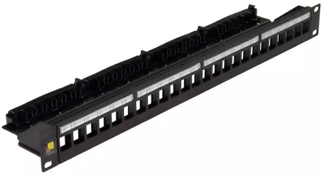 Патч-панель Lanmaster LAN-PPN24OK-UTP наборная 19", неэкранированная, 24 порта, 1U, с задним органайзером с фиксаторами кабеля