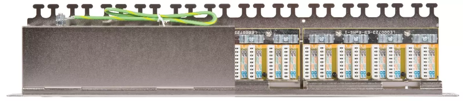 Патч-панель NIKOMAX NMC-RP24SA2-FT-AN-1U-MT 19", 1U, наборная, экранированная, металлик, 24 угловых модуля типа Keystone, Кат. 6а (Класс Eа), 500 МГц,