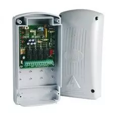 Плата CAME RBE4N декодера радиоканала 4-х канальная в корпусе, 12 В DC или 24 В AC/DC, IP54