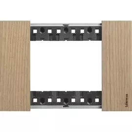 Рамка BTicino KA4803LM LIVING NOW 3 модуля. Цвет "Дуб"