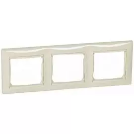 Рамка Legrand 695633 Valena CLASSIC - 3 поста, горизонтальная, слоновая кость