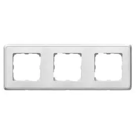 Рамка Legrand 773653 Cariva - 3 поста, горизонтальный/вертикальный монтаж, белая