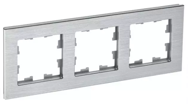 Рамка тройная IEK BR-M32-M-K47 BRITE РУ-3-1-БрА Металл Алюминевый