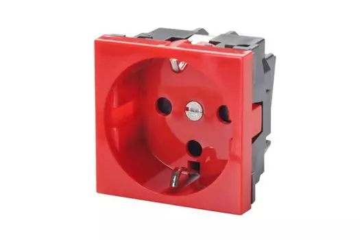 Розетка Eurolan 16V-10-05RD 2P+E немецкий стандарт 45 45 мм, с защитными шторками, с механической блокировкой, красный