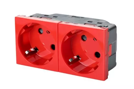 Розетка Eurolan 16V-40-10RD двойная 2 2P+E немецкий стандарт, с защитными шторками, с безвинтовым